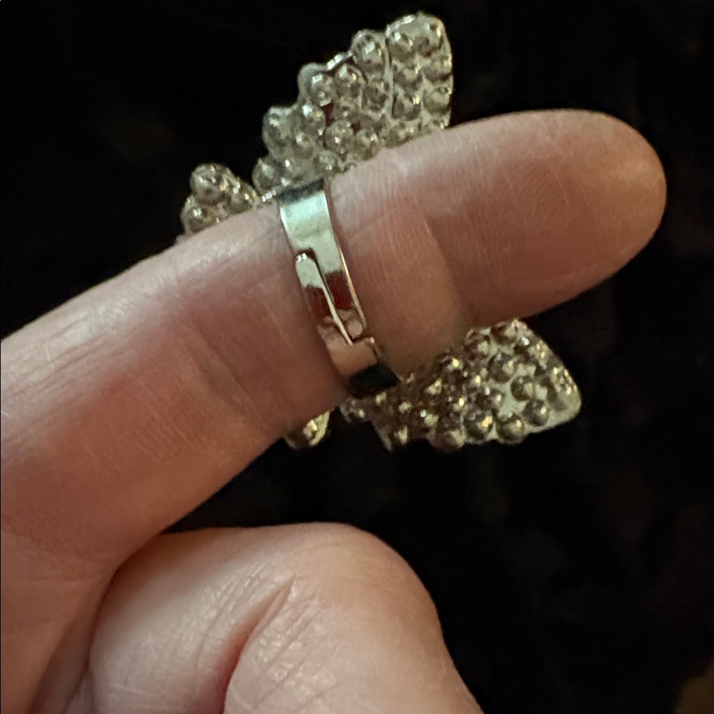 Large butterfly ring - Picture 4 of 4